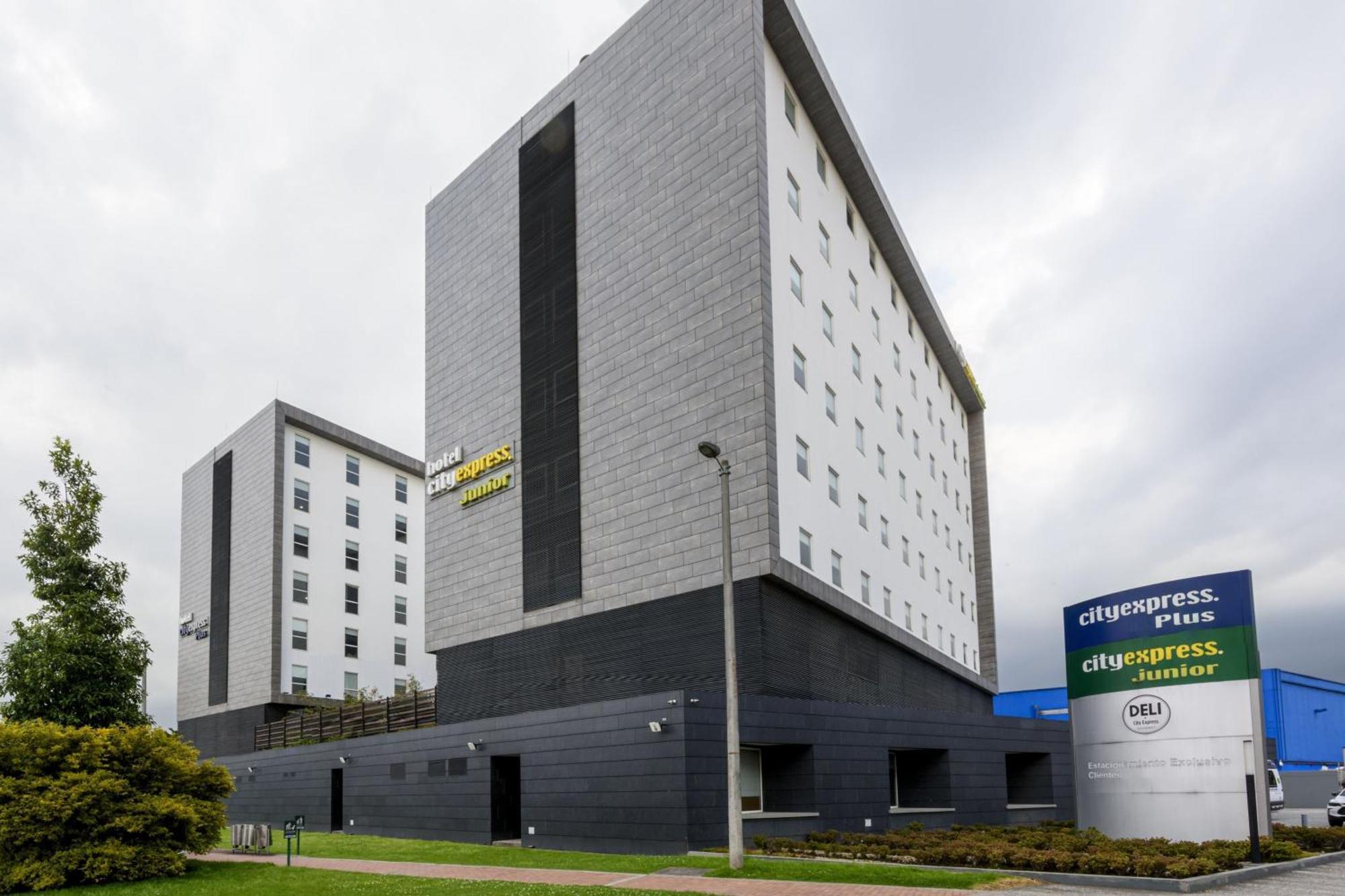 Hotel City Express Junior By Marriott Aeropuerto